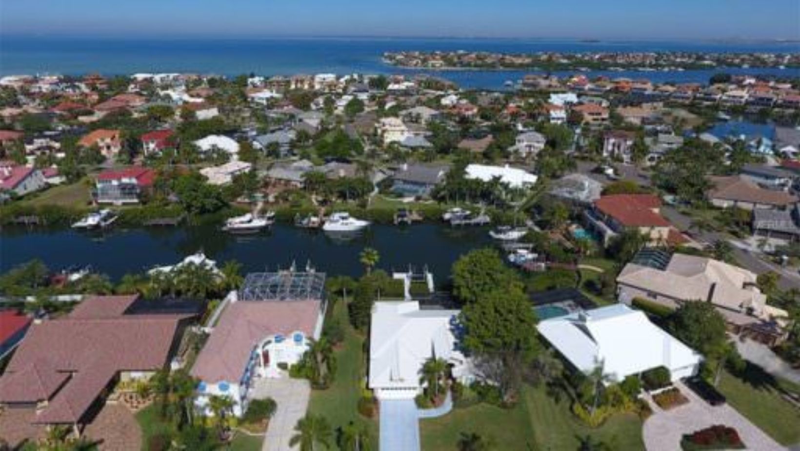 Dirty South Pressure Washing Pressure Washing in Apollo Beach, FL Apollo Beach pressure washing